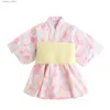 Abiti da ragazza Pagliaccetti per bambina Stile giapponese Kawaii Ragazze Stampa floreale Abito kimono per bambini Costume infantile Yukata Kimono asiatico Abbigliamento L240311