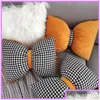 Cushion/Decorative Pillow Fashion Neck Bow Women Mens Designer Car Cushion Casual Living Room Office Bedroom Pillows High Quality Cu Dh0Wg