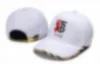 Luksusowy designer baseballowy czapki czapki casquette luksusa unisex litera b wyposażona w męską torbę na kurz mody słoneczne mężczyzna Kobiety kapelusze bb-23