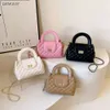 Shop Handbag Promotion Fresh Elegant and Fashionable Handheld Bag for Women 2024 New Korean Versatile Shoulder with Small Fragrant Wind Chain Crossbody