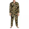 Vêtements de nuit pour hommes uniques imprimés tigre pyjamas ensemble automne fourrure d'animal sauvage doux loisirs couple 2 pièces décontracté surdimensionné design vêtements de nuit