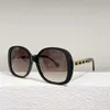 Modne chrzane okulary przeciwsłoneczne Nowy styl jest modny i prosty cienki mały. Okulary przeciwsłoneczne tego samego modelu gwiazdy CH5470 z oryginalnym pudełkiem poprawna wersja Wysoka jakość
