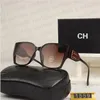 Para mujeres Gafas de sol de diseñador para hombre Hombres Gafas de sol con lentes de flores con letras Gafas de sol de diseñador Gafas de sol de viaje unisex Negro Gris 10A Regalo