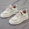 Designerplattform som kör sneakers Kvinnor Tennisskor Kvinna Walking Chunky Sneakers White Casual Slip On Vulcanized Shoes 240322