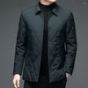 남성 재킷 슬림 피팅 자켓 겨울 조명 및 얇은 단열가 많은 중년 격자 무늬 2024 비즈니스 면화