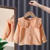 Frühling Herbst Mädchen Blusen Kinder Shirts Langarm Shirts Kinder Spitze Prinzessin Bodenbildung Shirts Westlichen Stil Baby 240311