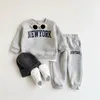 INS, комплект зимней детской одежды, комплект с капюшоном для мальчиков, бархатный спортивный костюм с надписью, толстовка и штаны, тренировочный костюм из 2 предметов, 240226