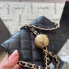Barnväskor lyx varumärke CC Bag Classic Mini Flap Crush Gold Pearl Ball Vanity Bags Cosmetic Case Metal Hardware Matelasse Chain Crossbody Shoulder Handbags Lipstick C C