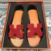 Orans Slippers Dames Sandalen Dames Verslijten in de zomer 2024 Lente en Nieuw Htype Leer Platte Bodem Hoge Versie Netto Rood A3x7