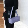 Rabattbutiker 2024 Ny Lingge Woven Bag Fashion Personality Pillow Instyle Womens mångsidig liten en axel snedstrå