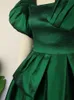 Robe de bal à manches bouffantes, grande taille, élégante, taille haute, plissée, vert foncé, volants brillants, tenue de soirée mi-longue, 240228