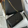 24SS Femmes Caviar Cuir WOC Bourse Noir Sac Portefeuille Sur Chaîne Avec Badge Strass Étoile Or Métal Matériel Matelasse Sac À Main Porte-Carte Multi Pochette Pochette 20CM