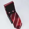 Męskie krawatowe kieszonkowe pudełko prezentowe marka Man Man Fashion Letter Striped Fucidies Slim Neckwear