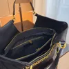 Icare maxi tote väska designer väska kvinnor tote messenger väska shopping väska strand väska mode berömd hög kvalitet underarmsäck axelväska kvinnors tyg dhgate väska handväska