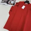 24 FW Damesjassen Jack Geborduurd Compact Drap Cape Blouson Met Roos Effen Vintage Designer Jas Meisjes Milan Runway Designer Tops Korte mouw Uitloper Blazer