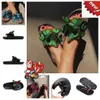 2024 sandales de créateurs pantoufles célèbres diapositives coureur en cuir marron femmes sandales d'été talon Casual tongs extérieur GAI maison