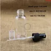 En gros 50pcs / lot 50ml PET parfum en plastique atomisation vaporisateur liquide femmes petit récipient cosmétique capuchon noir pothood qté Fkqtp