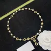 Collier de créateur perlé fleur de perles vêtements pour femmes ensembles de bijoux {catégorie}