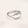 Роскошный дизайнер кольцо 18к золото для женщин Мужчины Дизайнер письма с бриллиантовым страном кольцо