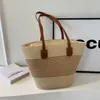 Striped One Shoulder Grass Woven Bag for Women 2024 New Spring Fashion Large Capacity Handheld Holiday Beach 240312