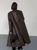 Женщины сногсшибательной воротник искусственный кожаная куртка 2024 Раннее весеннее длинное рукав с длинным рукавом.