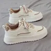 Designerplattform som kör sneakers Kvinnor Tennisskor Kvinna Walking Chunky Sneakers White Casual Slip On Vulcanized Shoes 240322