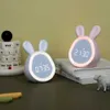 Autres horloges Accessoires Enfants Mignon Lapin Réveil Avec Veilleuse Gradation En Continu LED Réveil Numérique Pour Garçon Filles Intelligent Program ControlL2403