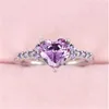 Bagues en zircone cubique pour femmes, cœur violet, accessoires de fiançailles de mariage uniques, cadeau fantaisie pour dame, bijoux romantiques à la mode