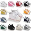 Primi camminatori Bambino nato Walker Suola morbida Scarpe da passeggio antiscivolo Scarpe da ginnastica casual in tela classiche da bambina