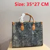 Cowboy Full Range Designer Bag Vintage Denim Bag Women Cross Body Luxury Handväskor hobo axelväskor blå denim blommor messenger purses bumbag modebag00066