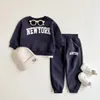 INS, комплект зимней детской одежды, комплект с капюшоном для мальчиков, бархатный спортивный костюм с надписью, толстовка и штаны, тренировочный костюм из 2 предметов, 240226