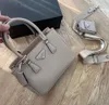 Bolsos de hombro Diseñador Galleria Saffiano Mini Tote de cuero Bolsos de mujer Monederos Bolso cruzado 3 en 1 Tamaño 23 cm hb