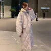 Trench da donna Cappotto invernale in cotone addensato con piumino 2024 Parka coreano in lana di agnello trapuntato lungo femminile