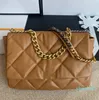 2024 Роскошная дизайнерская женская сумка через плечо с золотым ремешком Chian Bag Handbag