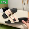 Designer tofflor kvinnor sandaler svart blommor duk blå blommor lyx män sommar strand toffel skräp kvinnor gummi sandal mode läder flip flops mens glides skor