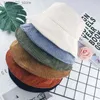 Large Brim Hats Bucket Hats Nouvelle mode velours côtelé seau chapeaux pour femmes fille automne hiver Vintage couleur bonbon agneau Bonnet chapeaux gorros mujer invierno Q240312