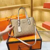 Hot European and American Designer Bag Factory Online Wholesale Retail Fashionable Large Capacity Tote Bag New Style Versatile Womens One Shoulder Handbag