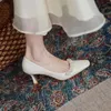 Geklede schoenen Dames zomerschoenen met hakken voor dames 2024 Parelrode pumps Hoge hakken Stilito Vierkante neus Bruiloftsbruidschoen A Sale E