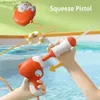 Sand Play Water Fun Childrens ryggsäck Vattenpistolleksak Anime Figurer Animal Water Beach Bathing Drifting Toy Outdoor Games Swimming Kid Birthday Present L240312