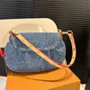 Sunset Designer handtas Denim canvas Onderarmtas voor cross-body wear Denimblauw Modieuze canvas tassen Canvas hoogwaardige schoudertassen Verstelbare schouderband