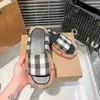 Vintage drukowanie Tartan Bur Slipper Sandał Sandałowe buty gumowe slajd luksusowy projektant slower