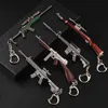 Keychains Lanyards 1pc Toy Gun Keychain Alloy Toy Gun Model Pendant Car Key Chain Car Key Ring Gift For Men Boys ldd240312