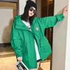 Kvinnorjackor Green Trench Coat för kvinnor på våren och hösten 2024 Löst långärmad huva Casual mångsidigt fashionabelt arbete