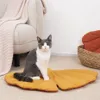 Lits pour chats, meubles doux et décoratifs en forme de feuille, couverture lavable pour animaux de compagnie, coussin de maison pour chien, Durable, rangement pratique et gain de place 2067