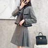 insozkdg الخريف نساء الرجعية بدلة العمل Wear Cardigans patchwork Slim Blazer Coat Mini Skirt Twopiece مجموعة الأزياء الكورية 240226