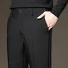 Мужские брюки для костюма, тонкие деловые офисные брюки с эластичной резинкой на талии, толстые черные, серые классические брюки, корейские брюки, мужские большие размеры 2738 40 42 240321
