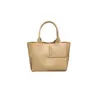 Luxury Bottegs Venets Tote Sac 2024 Été Nouveau Fashion tissé grand sac pour femmes Capacité en cuir portable Single épaule Single Messenger avec un logo d'origine 1: 1