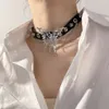 Projekt Sweet and Cool Spicy Girl Choker, przeciwny seks motyla łańcuch szyi, uliczny hip-hopowy Ins Krótki skórzany naszyjnik, niszowy trend