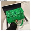 Großhandel neue modische kleine Handtasche im duftenden Stil, beliebte einfache PU-Einzelschulter-Crossbody-Tasche, vielseitige tägliche Lingge-Damentasche