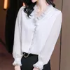 Kvinnors blusar Skjortor Lucyr Black White Lace Ruffles Chiffon Shirts Women 2022 Spring Summer Office Long Sle Blay Elegant V-Neck Bluses S-4XLL24312